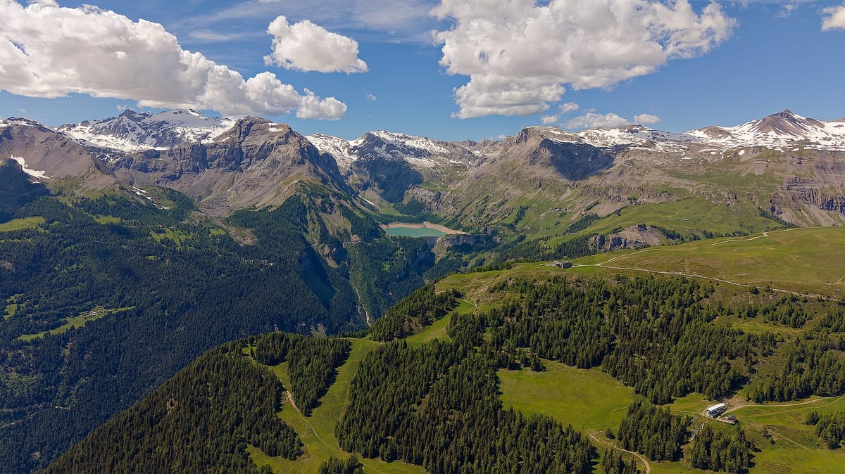 Lac de Tseuzier — See